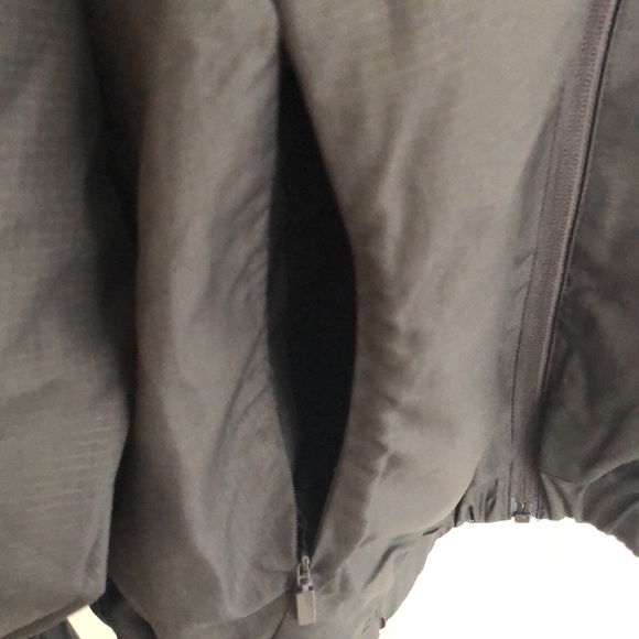 Peso Parachute Jacket - Picture 7 of 14